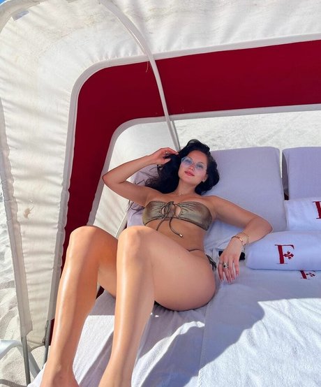 Oliviabaddiex3 model nude picture