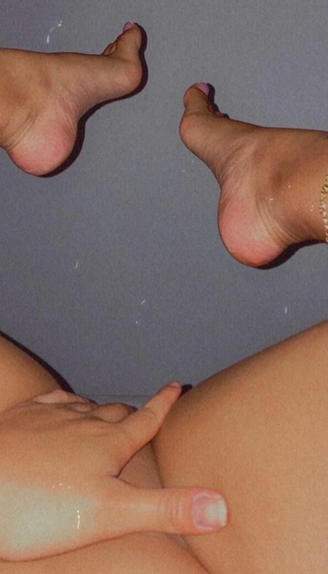 spin the wheel onlyfans hot nude img