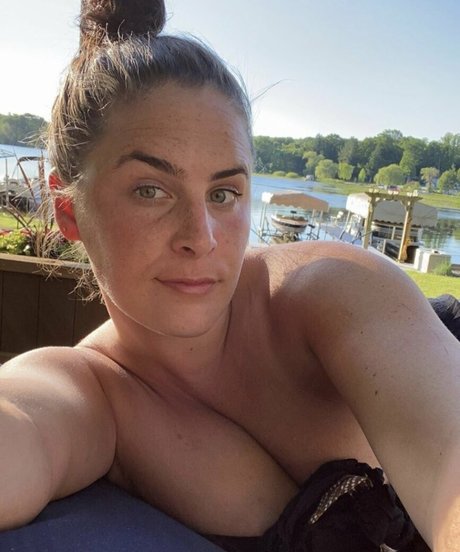 redhead teen onlyfans erotic picture