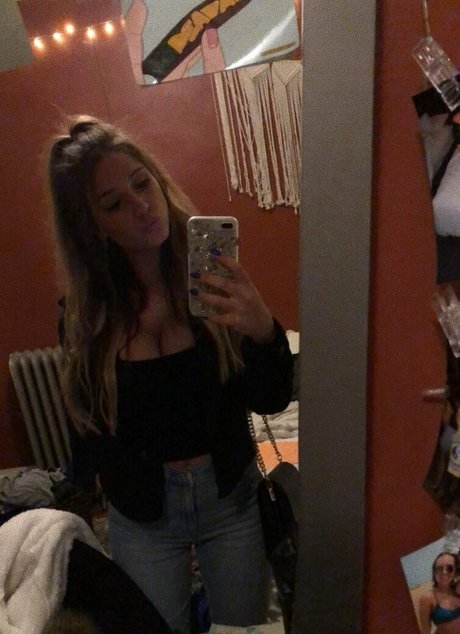 Cassandra Spano beautiful actress pics