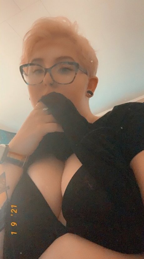 cute asian onlyfans free naked gallery