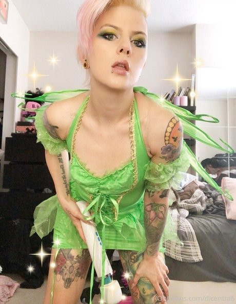 dicentra6 sex model photos