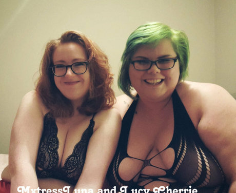 milf yoga onlyfans sexy xxx photo