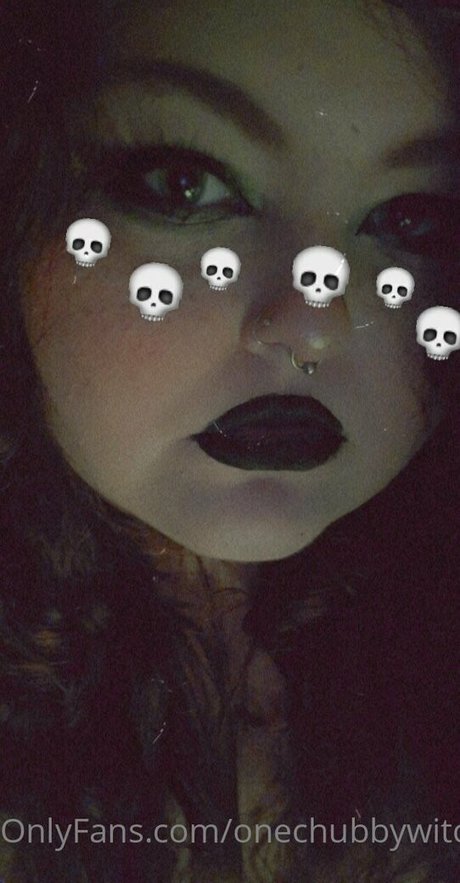 pool threesome onlyfans free image