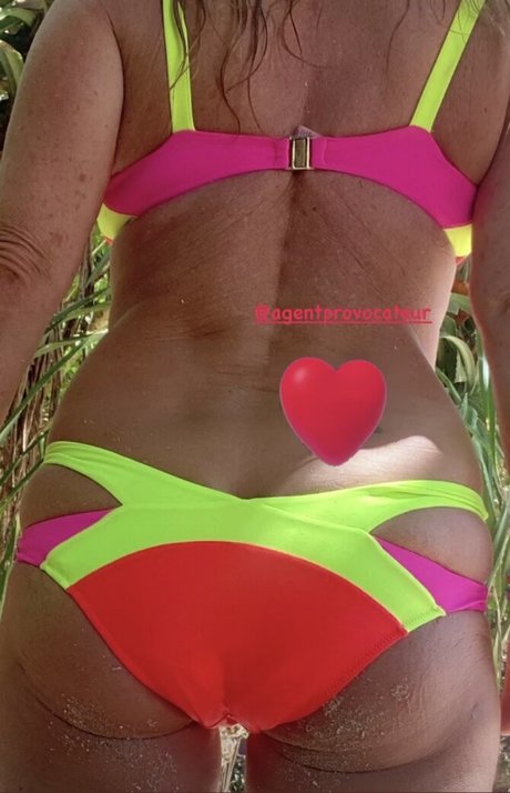 squirt teen onlyfans hot sexy pictures