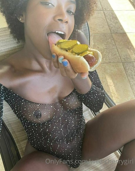 wild cherrygirl pornstar hd images