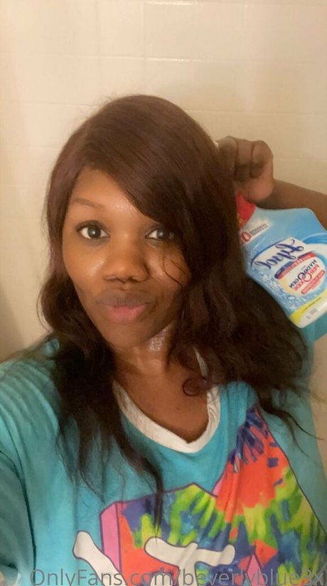 beverlyblue3x model adult images