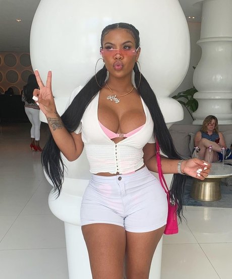 Chinese Kitty star galleries