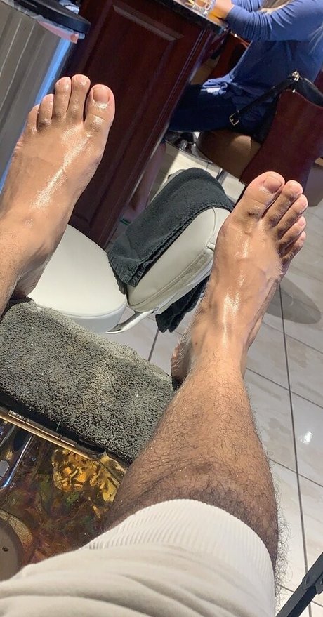 classy freak hd star image