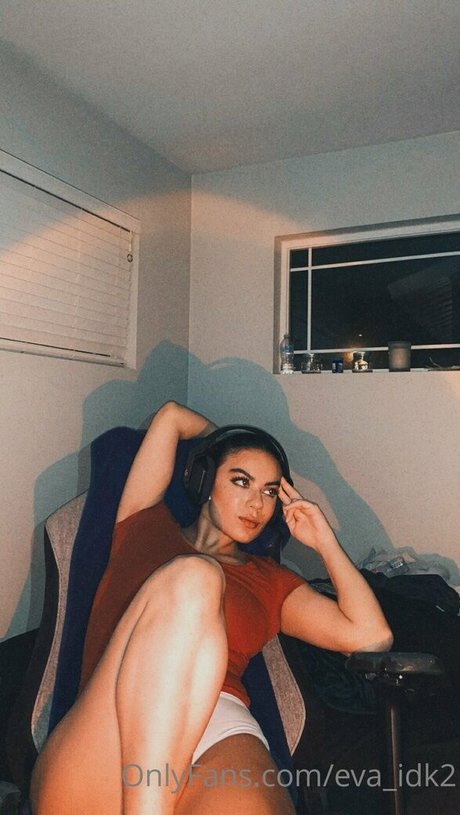 eva idk2 high quality pornstar pic