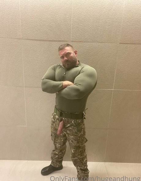 flat onlyfans exclusive pics