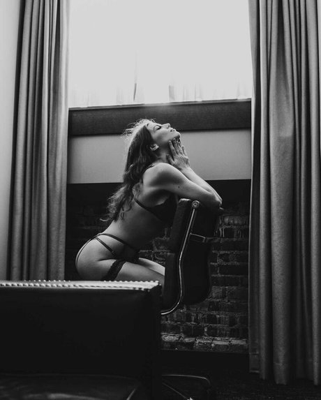 latina shemale onlyfans sexy nudes pictures