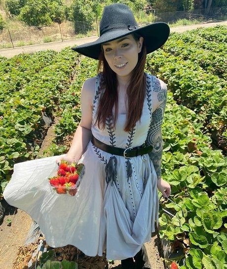 wife blowjob onlyfans exclusive photos