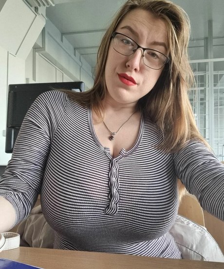 shemale creampie onlyfans pretty images