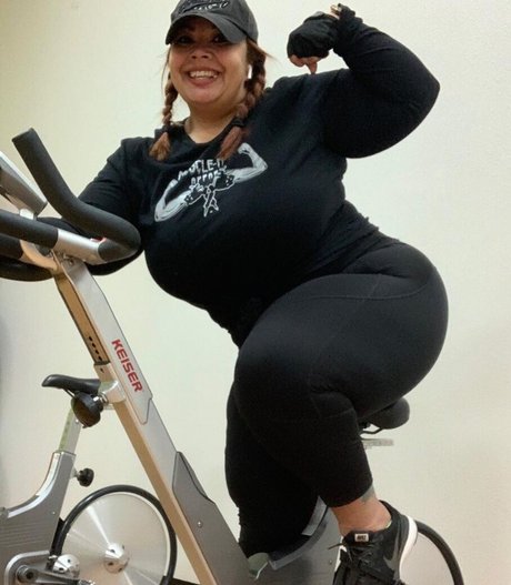 SueAnn hd model image