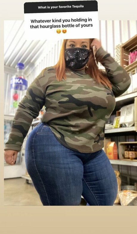 SueAnn pornographic model archive