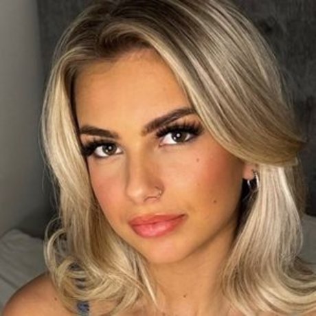 anime babe onlyfans beautiful nude img