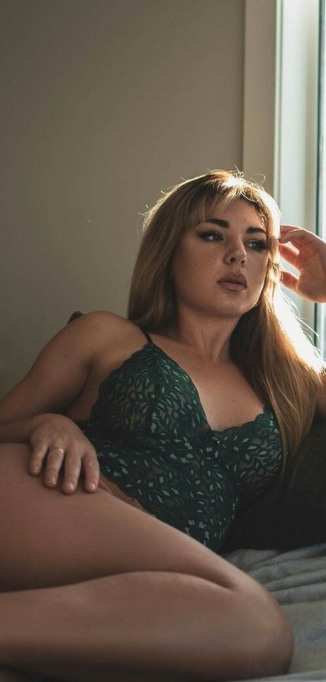 milf strip onlyfans beautiful xxx galleries