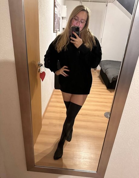 cute pussy onlyfans naked pics