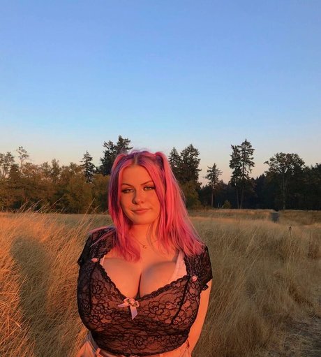 asian young onlyfans top pictures