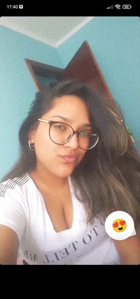 3 onlyfans free nude images