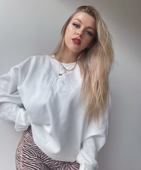 thick trans onlyfans hd photo