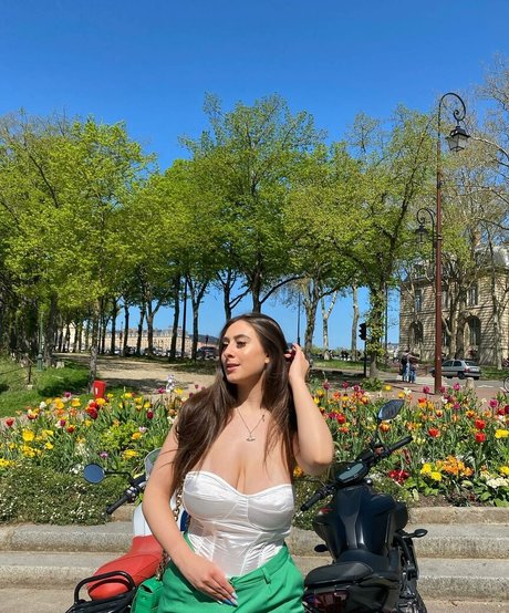 Soph Alice pornstar hd picture