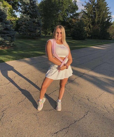 bride onlyfans sex images