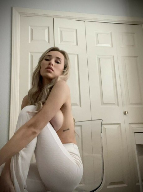 mizviolet porn actress galleries