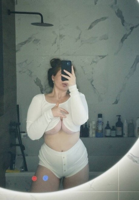 dasha rodkevych star beautiful img