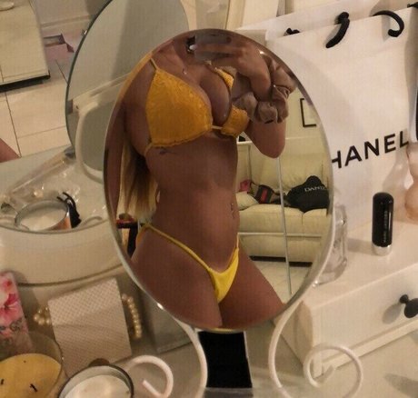 Eva Rende perfect pornstar galleries