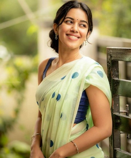 Mirnalini Ravi pornstar erotic photos