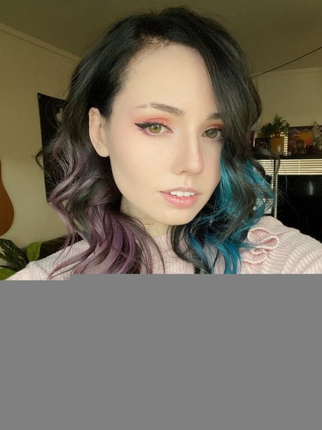 chubby nude onlyfans sexy nude photos