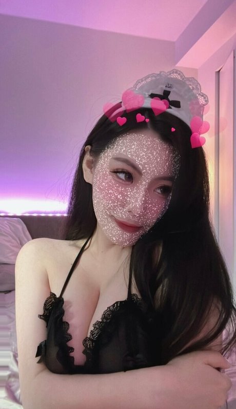 hiistoria model top images