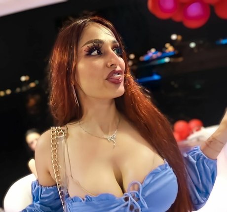 LanaRose786 star art pic