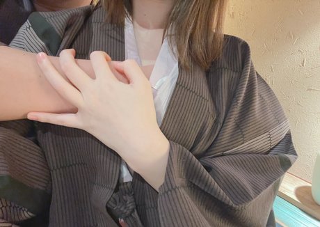 asian twin onlyfans erotic pic