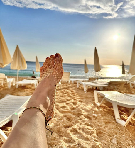 mrv lms pretty model image