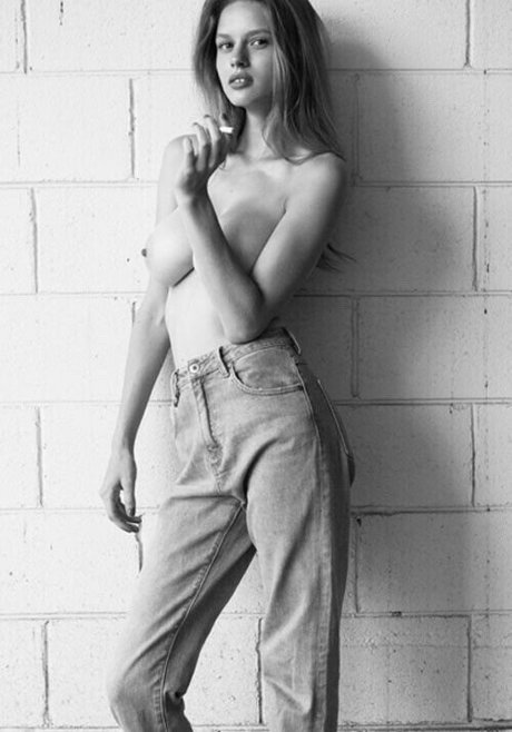 interracial lesbians onlyfans art naked gallery