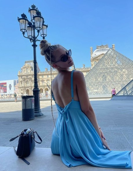 Kitty Nguyen model erotic pictures