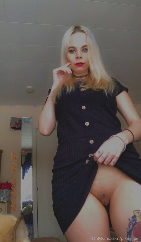 PixiePiper hot star pic