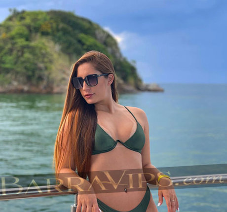 _Miineira erotic model pic