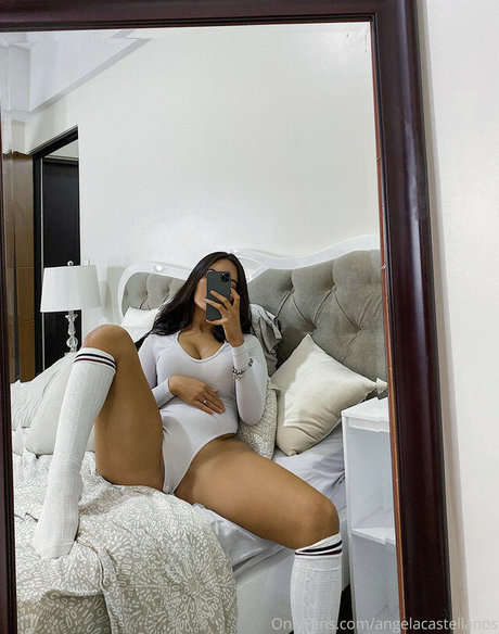 young free onlyfans naked photos