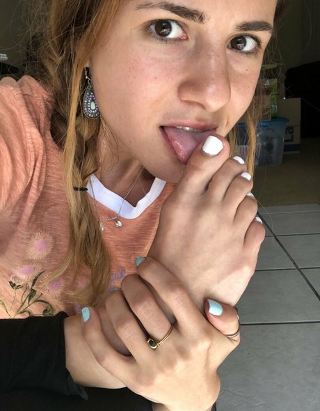 lilathena hot model pic