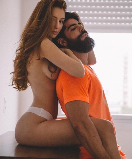 Mari Fioretti erotic actress images