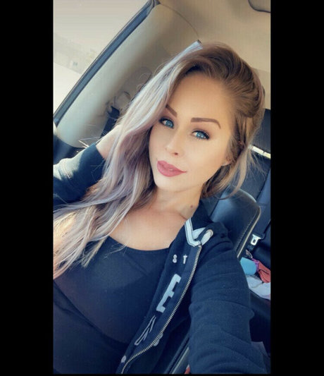 swimming pool onlyfans beautiful nude picture