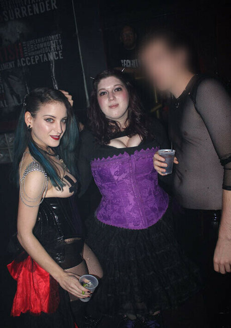 athletic blonde onlyfans art xxx photos