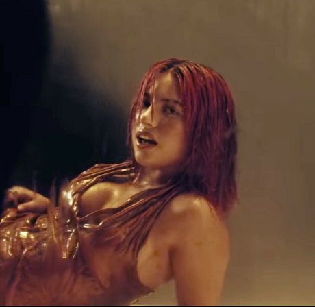 outdoor shower onlyfans hot xxx archive