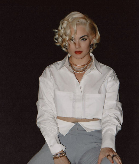 Joanna Jojo Levesque top actress photo