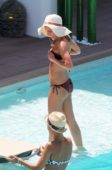 blonde cumshot onlyfans best pictures