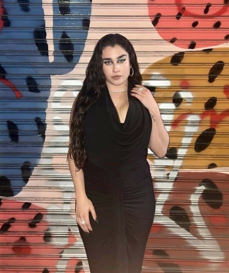 Lauren Jauregui model pretty archive